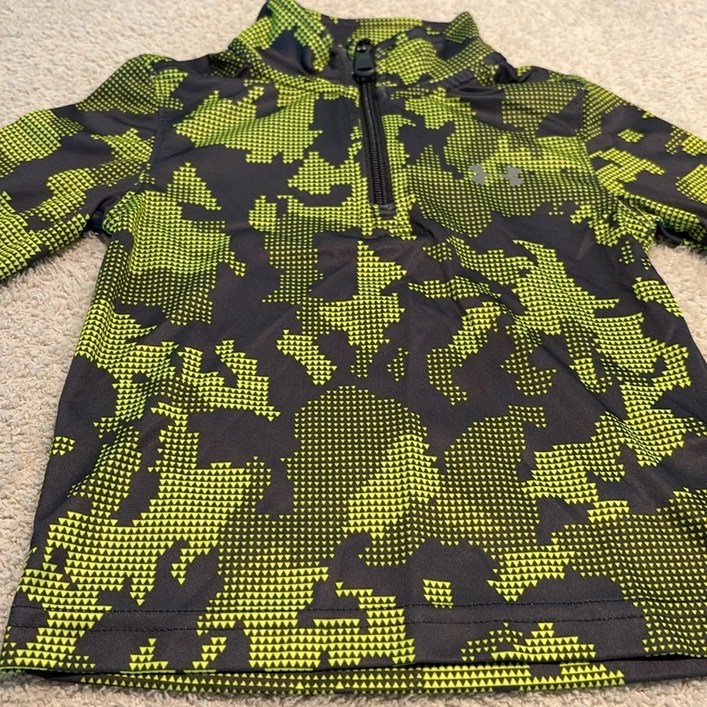 Under Armour Boys Toddler Long Sleeve Pullover 2T